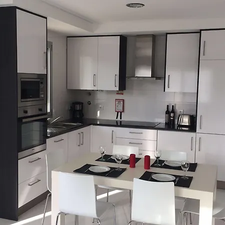 Clerigo - By Sch Daire